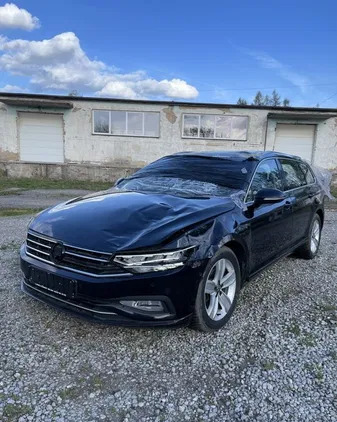 Volkswagen Passat cena 46500 przebieg: 69514, rok produkcji 2019 z Rybnik małe 497